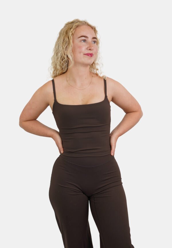 Sculpt Form Top – Espresso