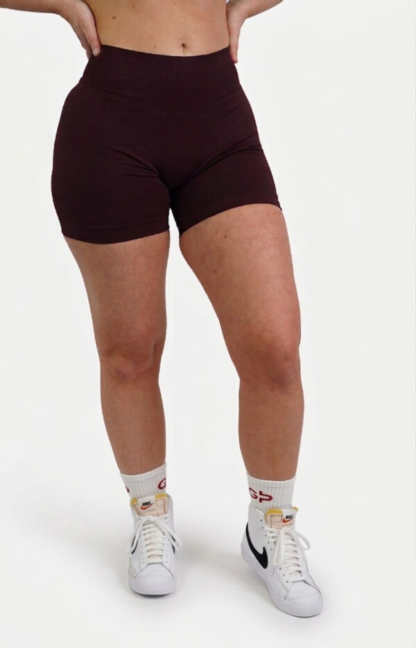 Effortless Contour Shorts – Cacao Berry tweede afbeelding
