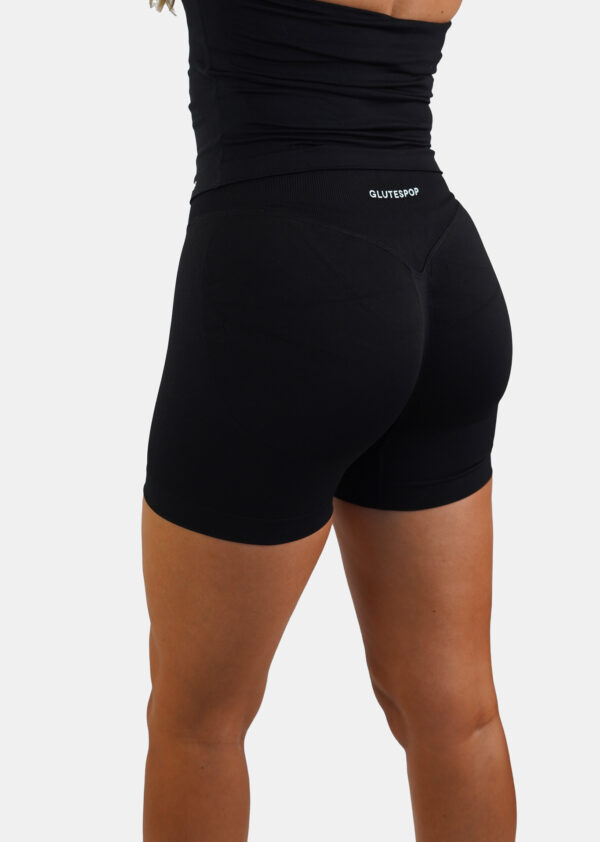 Effortless Contour Shorts – True Black tweede afbeelding